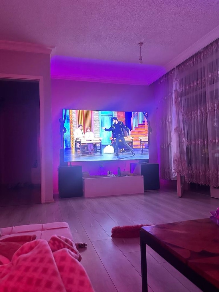 Xiaomi TV Max 85 inç 216 cm 2025 QLED 4K 144Hz HDMI 2.1 Dolby Vision - 4