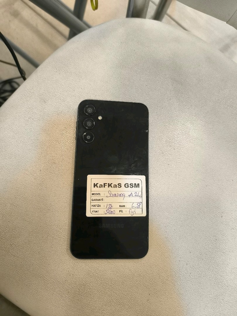 Samsung A24 - 4