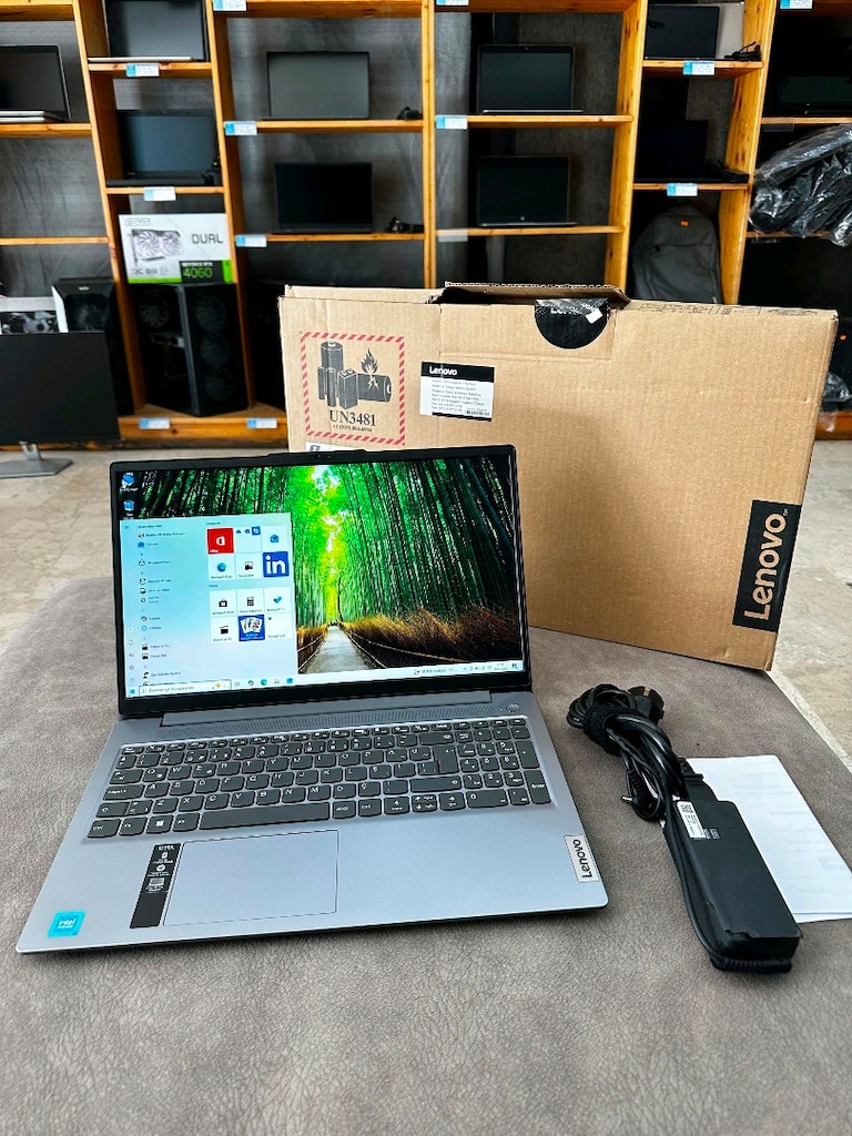 Lenovo Laptop Intel İşlemci Kutulu Faturalı Garantili 15.6" Temz - 4