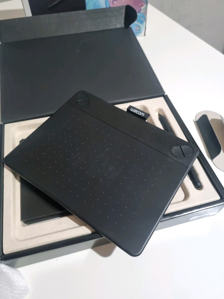 WACOM İNTUOS ART ÇİZİM TABLETİ - 4