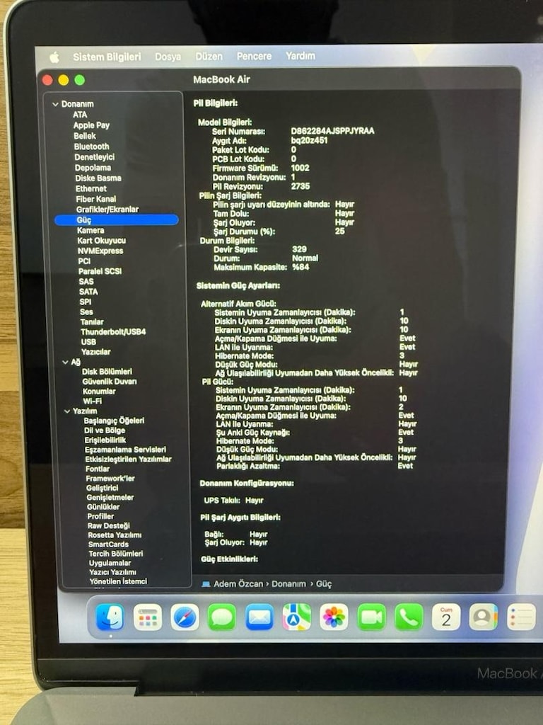 MacBook Air / M1 / 13 inç / 8 GB Ram / 512 GB Ssd - 3