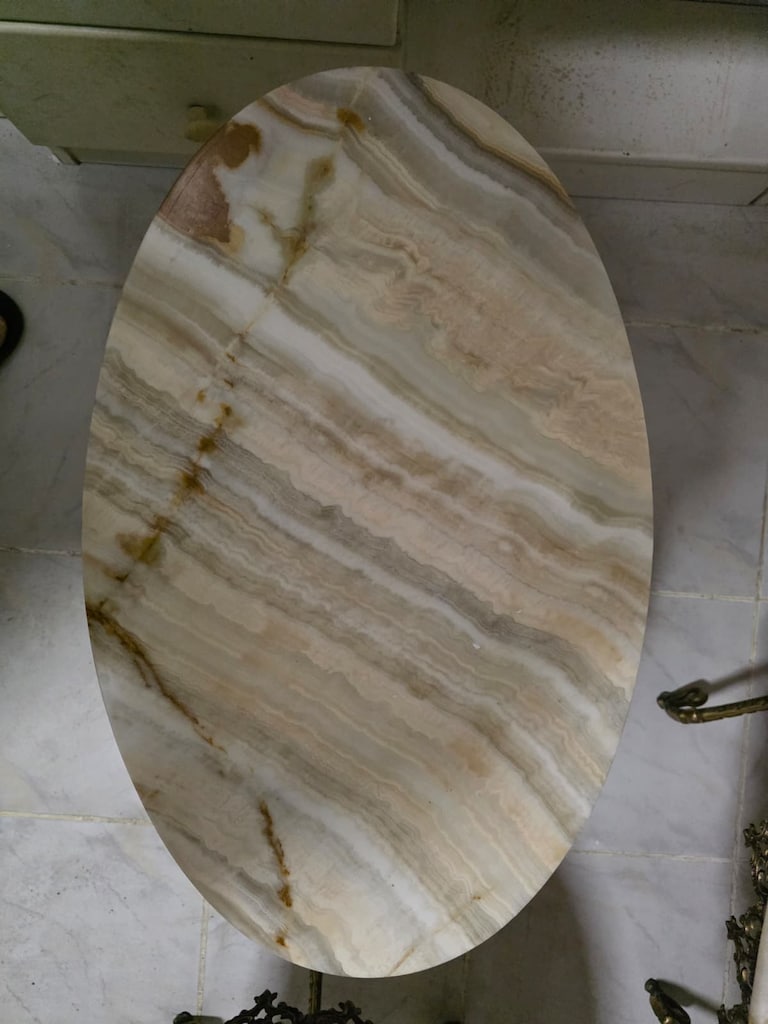 Antika / Vintage Pirinç Döküm Gövdeli Oniks Mermer 3'lü Sehpa Takımı - 8