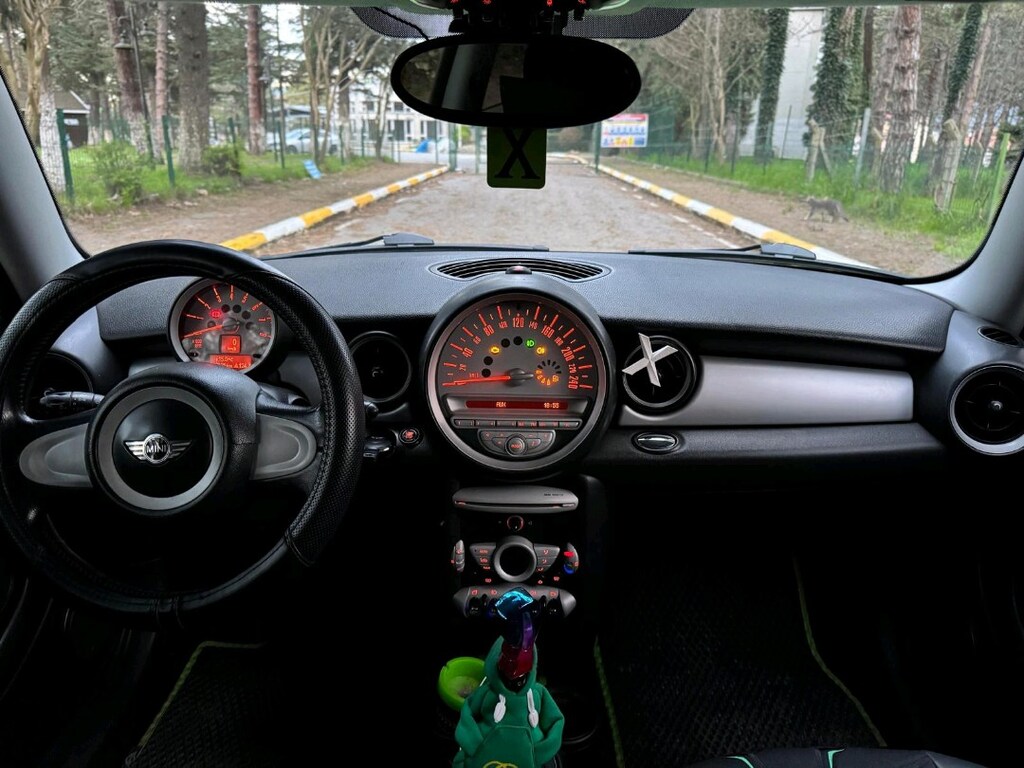 2007 mini Cooper R56 - 10