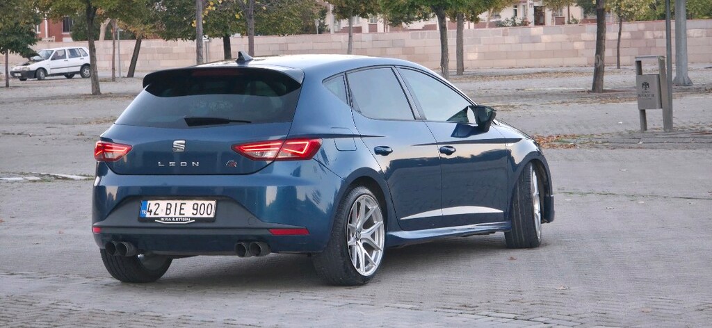 SEAT LEON 1.4 TSI FR - 4