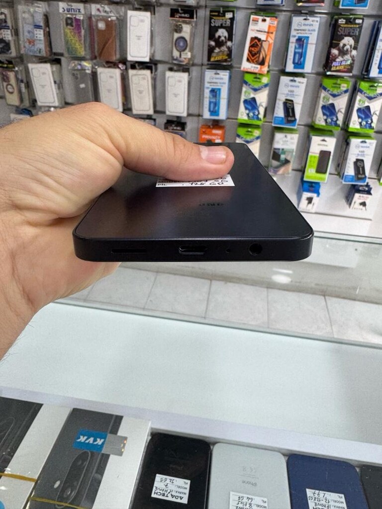 SAMSUNG A07 5G 128/4 GB SIFIR GİBİ - 2