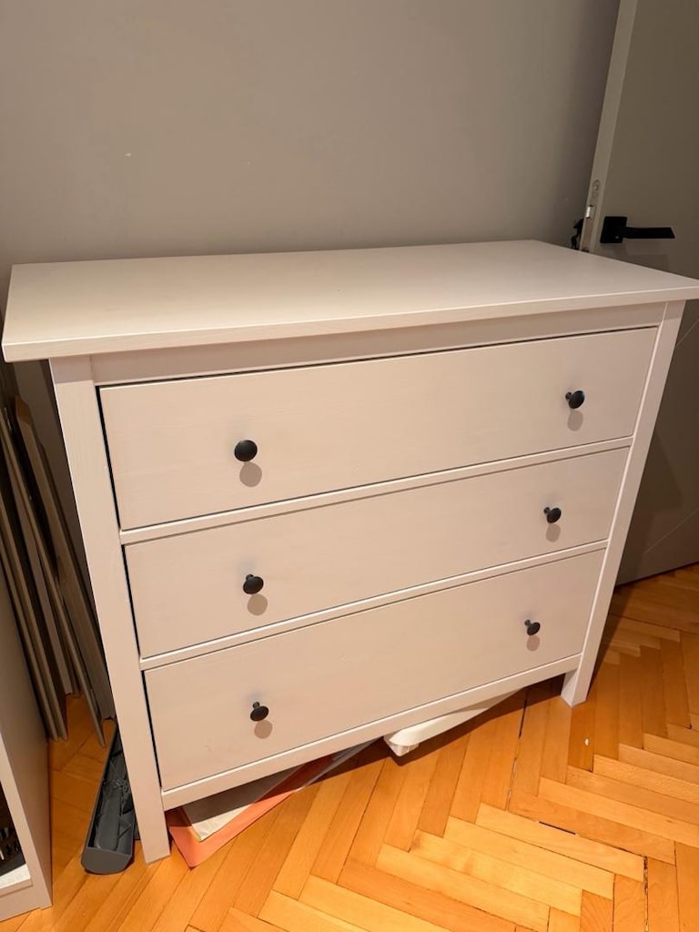 ikea hemnes şifonyer 3 çekmeceli