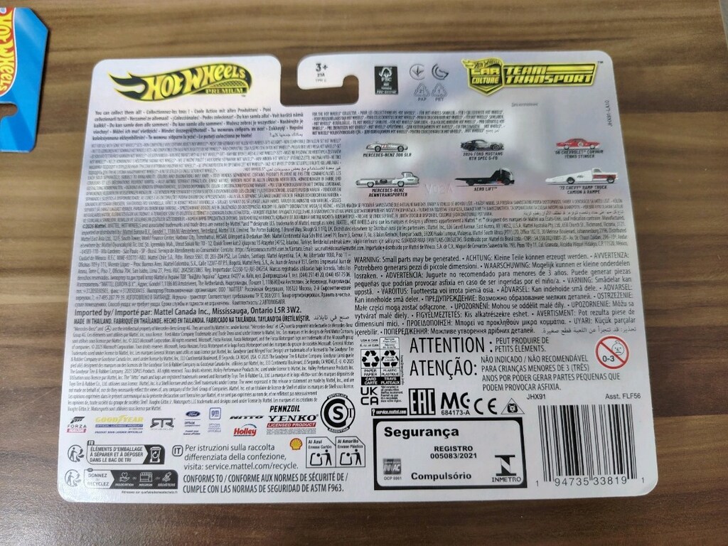 Hot wheels team transport 66 chevrolet, 72 chevy - 4