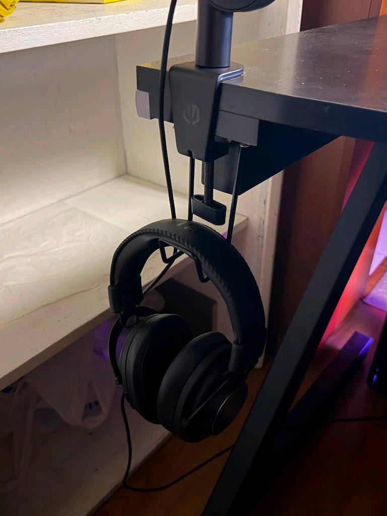FULL GAMING SETUP – OYUNCU PC + 2 MONİTÖR + MASA + MİKROFON + KULAKLIK - 2