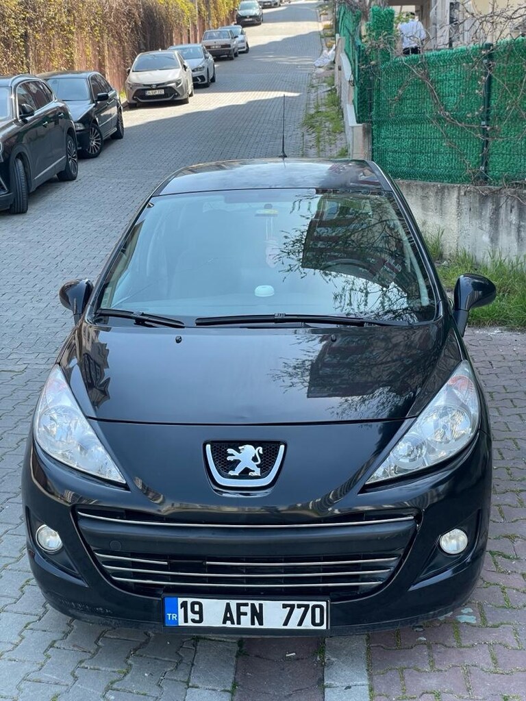 Peugeot 207 Envy 1.4 F1 yarı otomatik - 7
