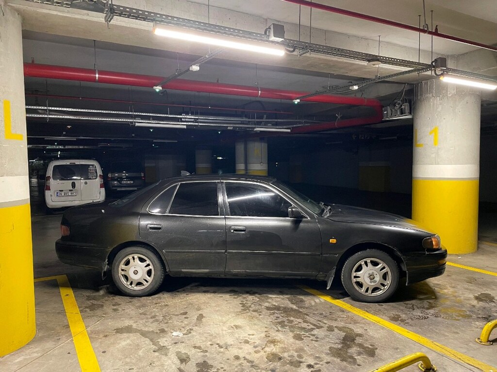 2.2 4V Toyota camry - 4