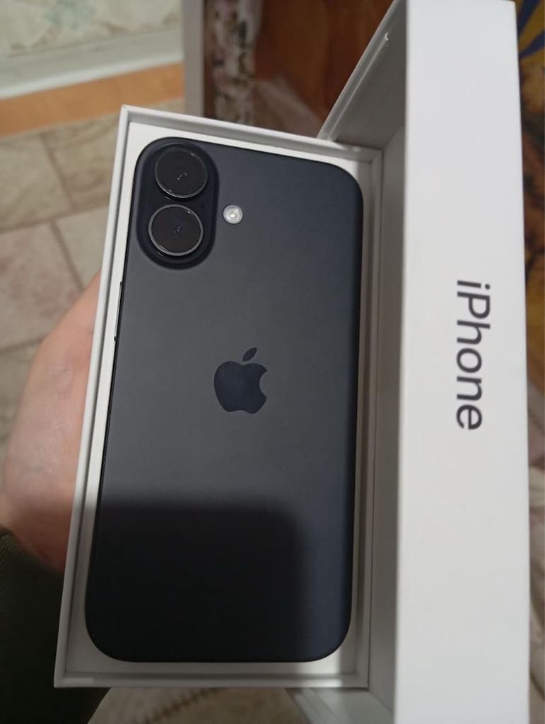 SIFIR AYARINDA İPHONE 16 (128gb) - 2