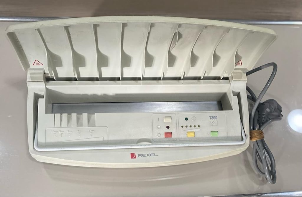 Sıfır Ayarında! Rexel T300 Isısal (Termal) Ciltleme Makinesi - 2