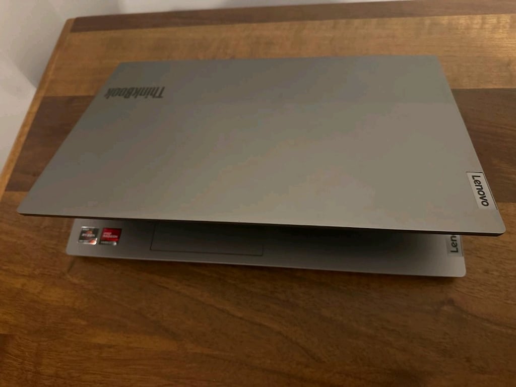 Lenovo Thinkbook (isteğe bağlı monitor) - 7
