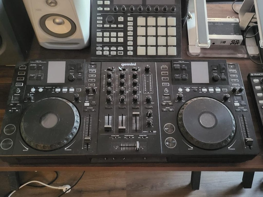 && Sifir Gibi Gemini CDMP 7000 Kutusunda && - 2