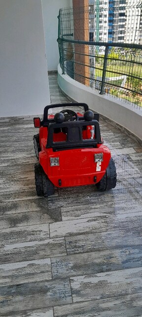 Akülü Araba aküsü yeni kumandası var