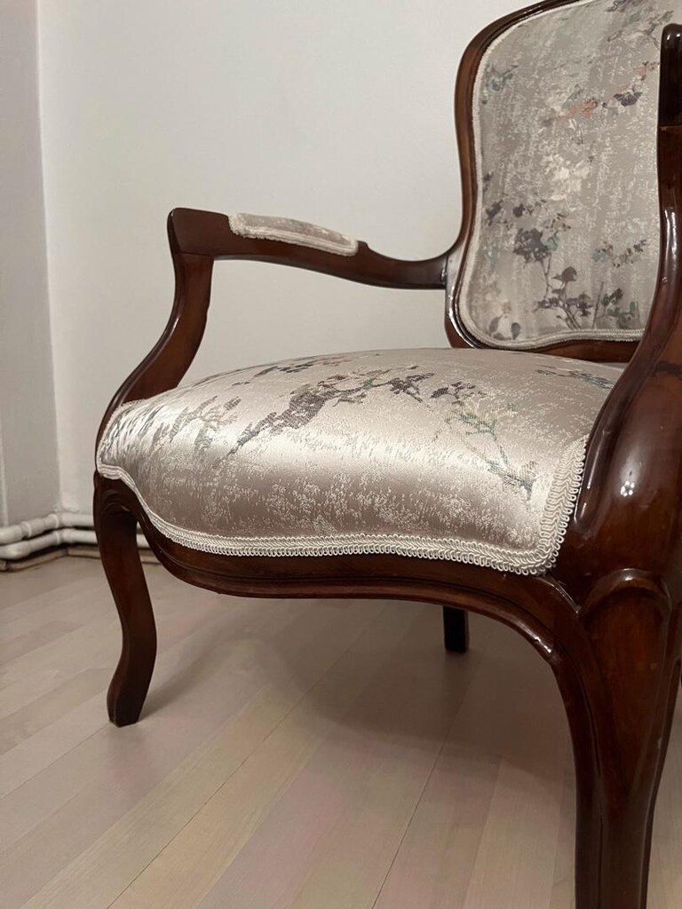 Antika Ceviz Yeni Döşenmiş Çift Berjer - 9