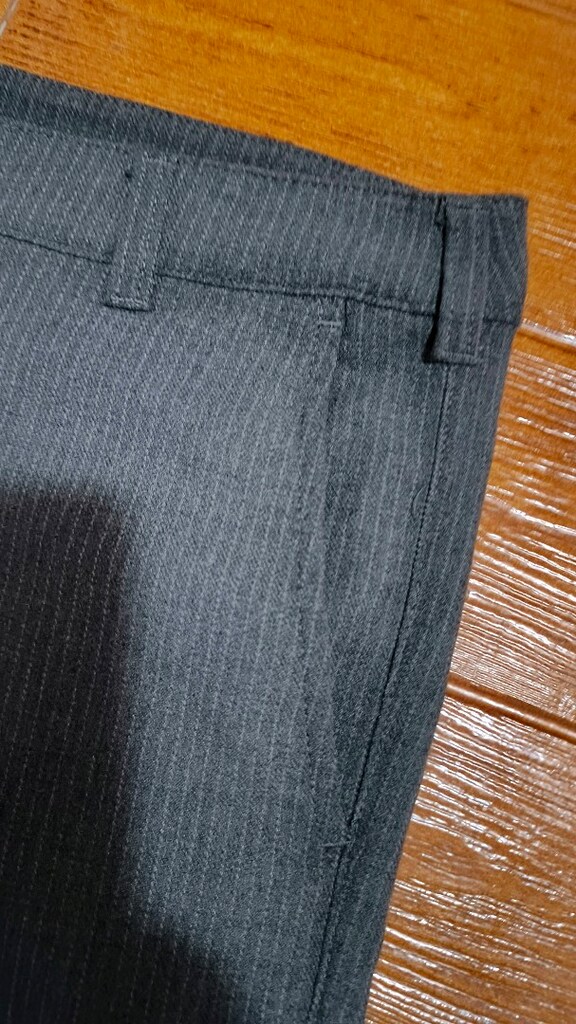 Hollister ünlü Abd markası slim fit pamuklu pantolon..Piyasası 4000 TL - 3