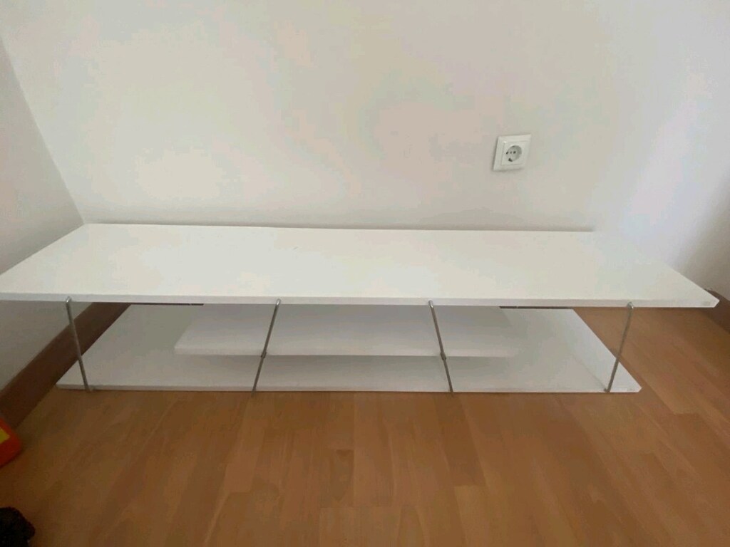 Acil satılık TV ünitesi ve orta sehpa - 2