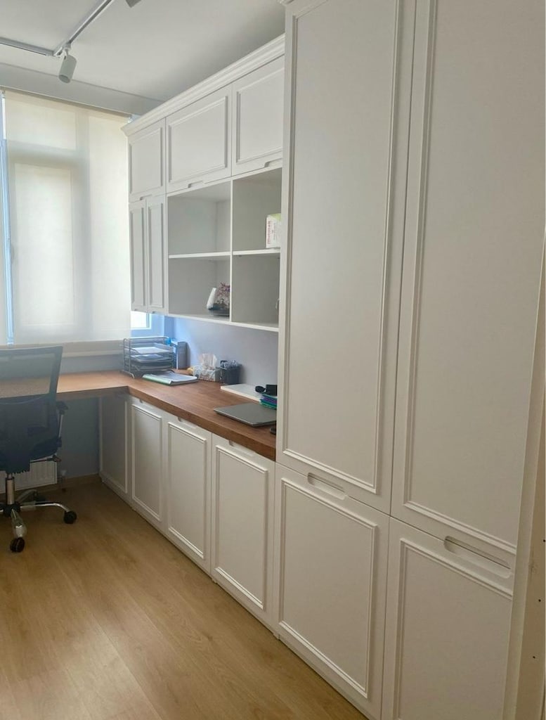 BİRİNCİ SINIF LAKE OFIS MOBİLYASI - 3