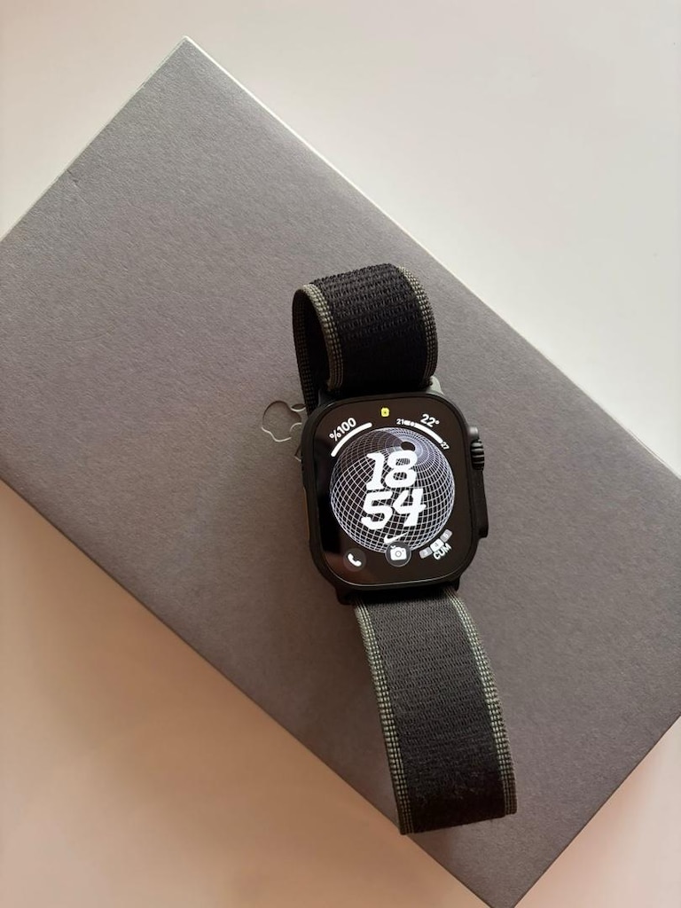 Apple Watch Ultra 3 49 mm