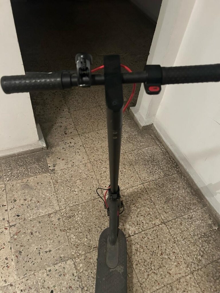 Mi Electric Scooter Pro ( Modeli SN-21886/00219342) - 4