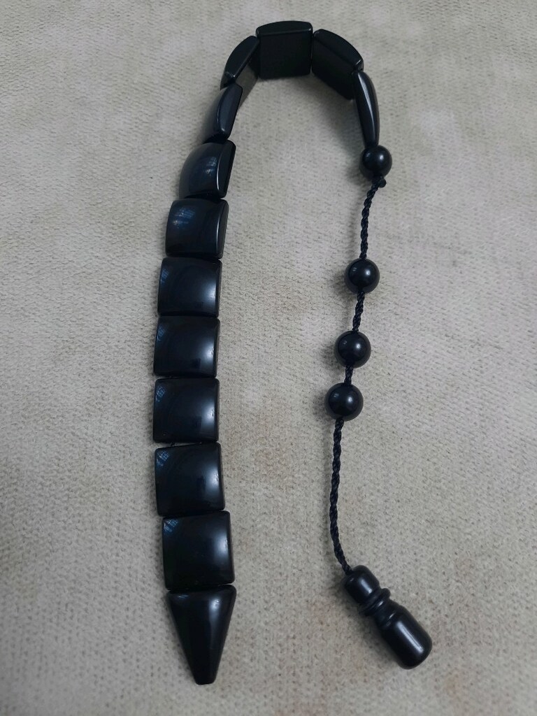 siyah zaza model balık tesbih - 2