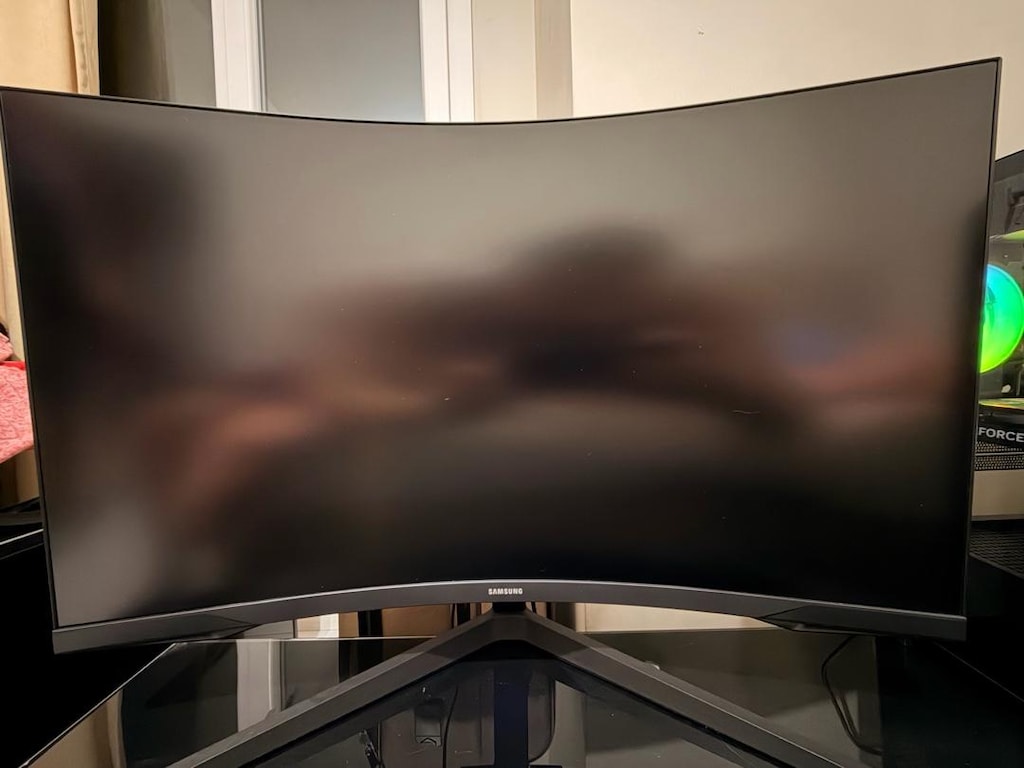 Gaming Set | RTX 4060 8GB | i7-10700F | 64GB RAM | Odyssey G5 32” - 10