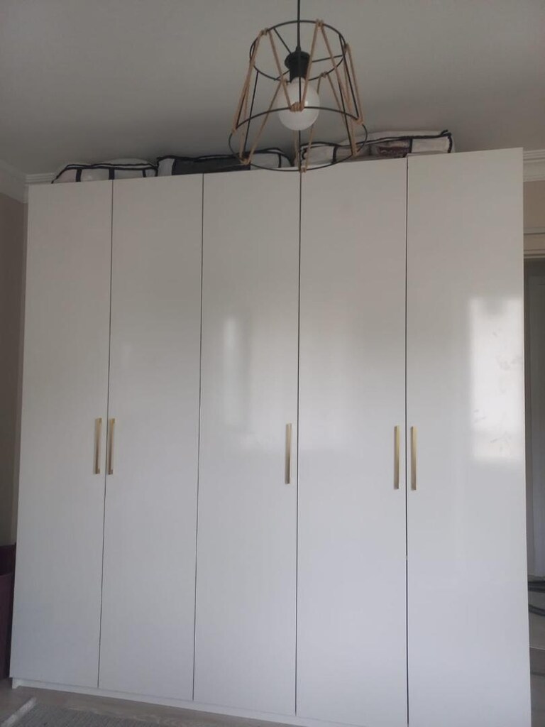 5 kapı Gardorop özel yapım beyaz parlak mdf sıfır gibi - 4