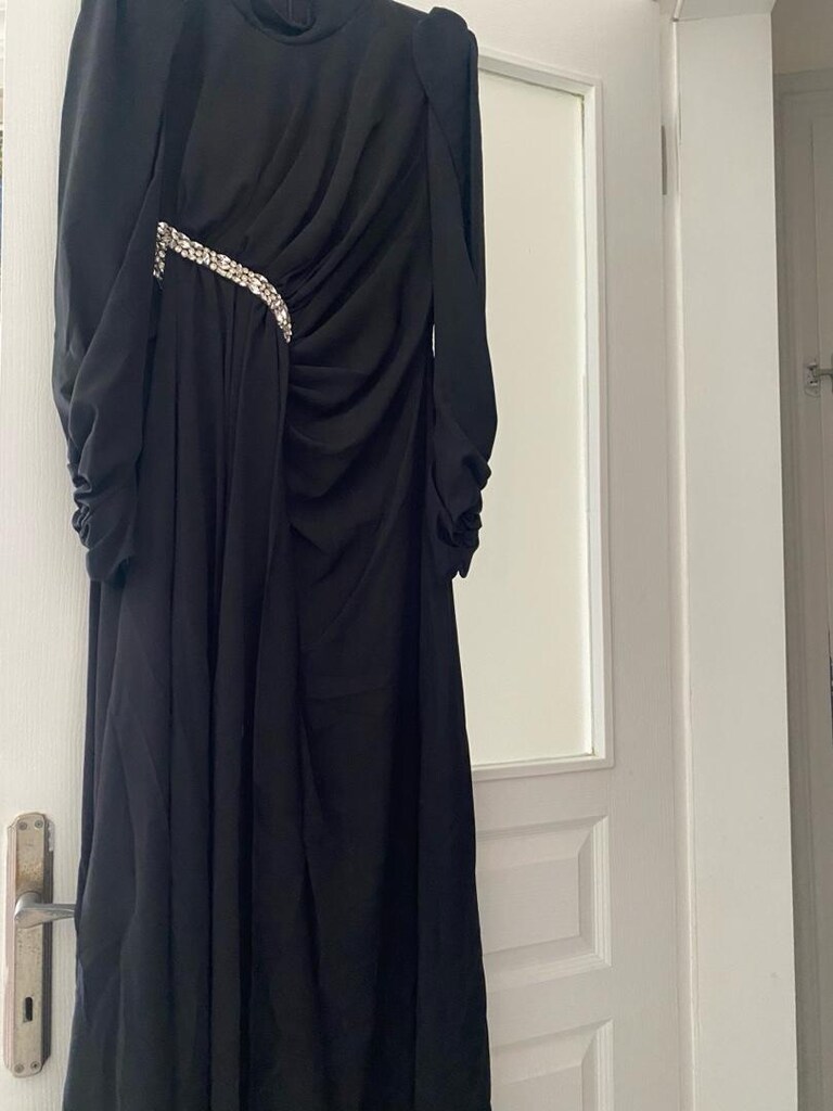 Tesettür siyah abiye