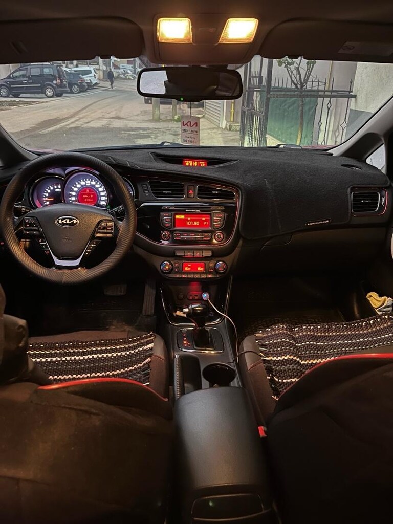 kıa ceed sw 1.6 dizel otomatik - 9