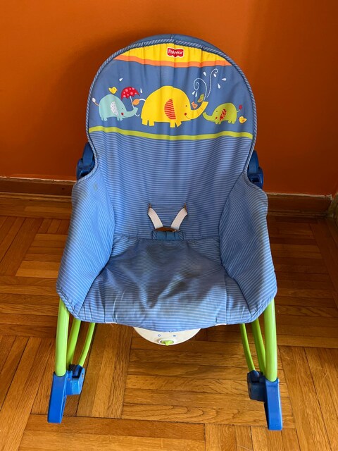 Fisher Price Sallanan Titreşimli Ana Kucağı ve Ek Oyuncaklar