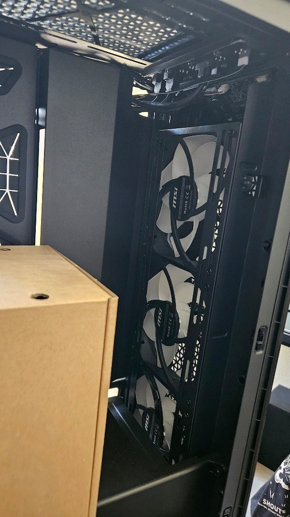 Msi Prospect 700r (Jelatinli garantili) - 6