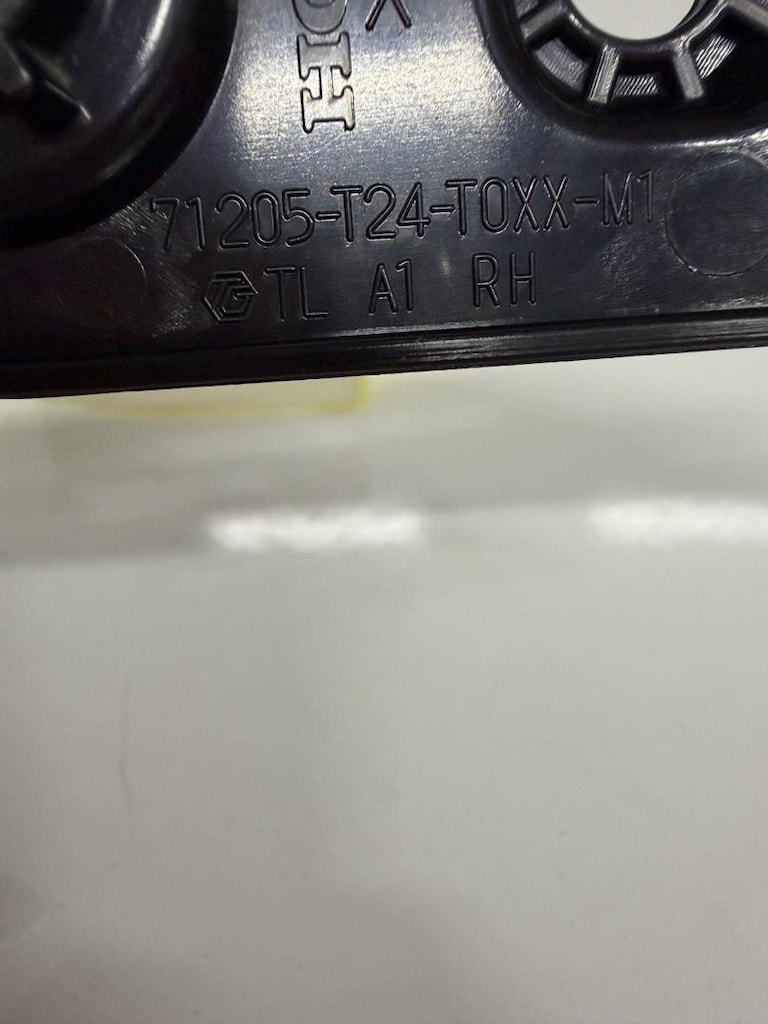 Honda civic 21-25 ön panjur braket takımı çıkma orjinal 71206T24T0X - 6