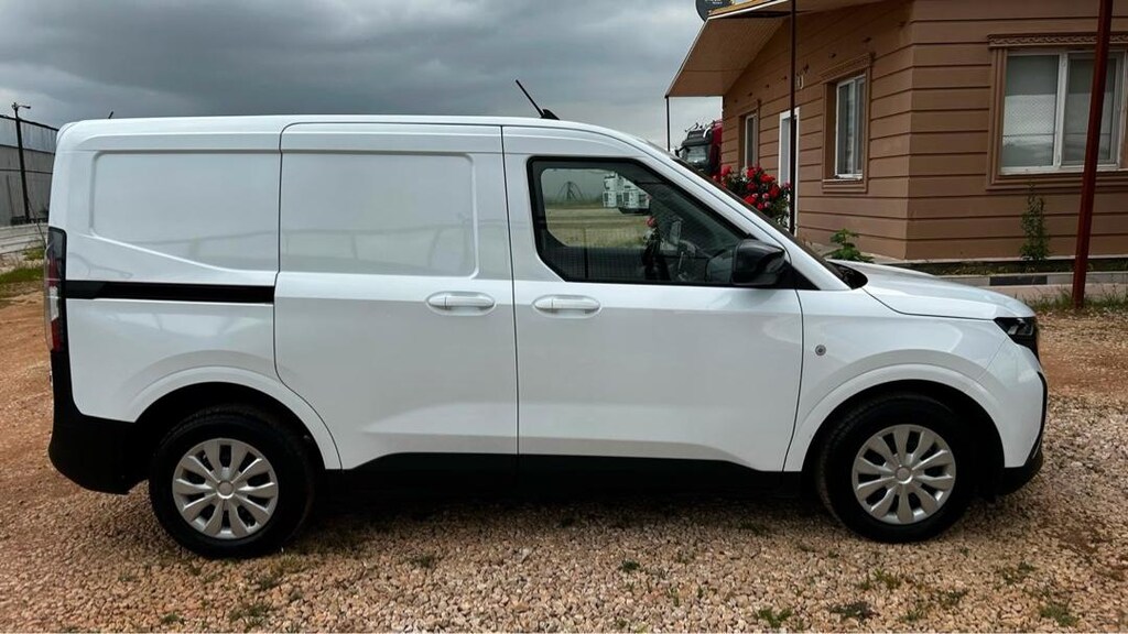 FORD TRANSİT CORİUER - 9