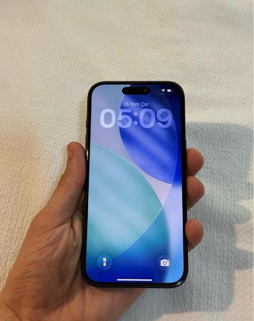 iphone 15 (128)
