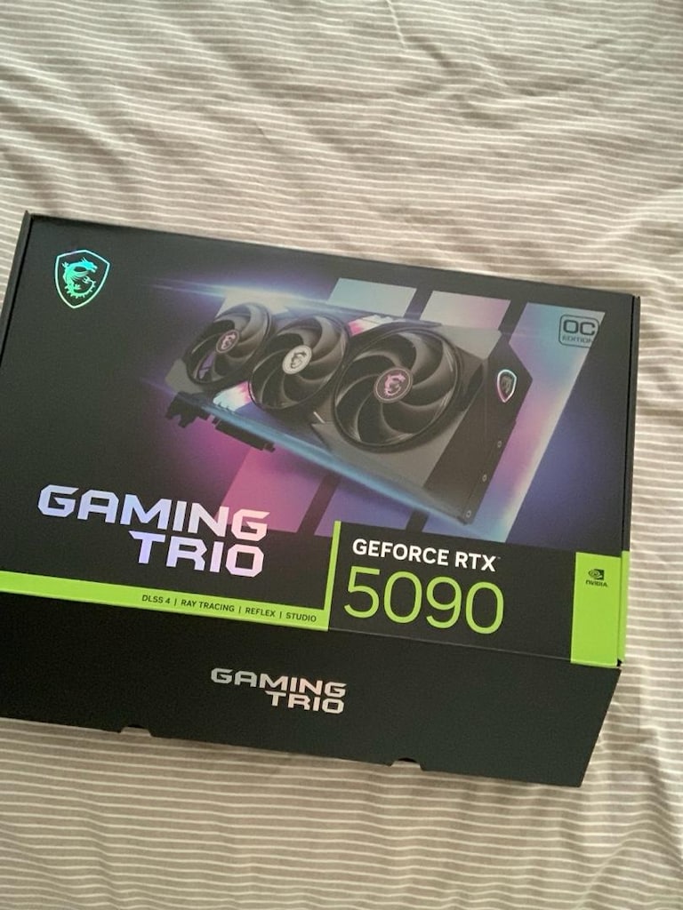 MSI /ASUS GeForce RTX 5090 KUTU + Soğutma sistemi + Aksesuar (GPU YOK) - 6