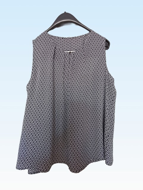 M&S Collection Siyah-Beyaz Desenli Kolsuz Bluz