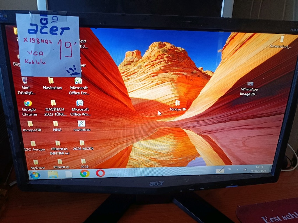 Acer Siyah Monitör 19" VGA kablolariyla - 10