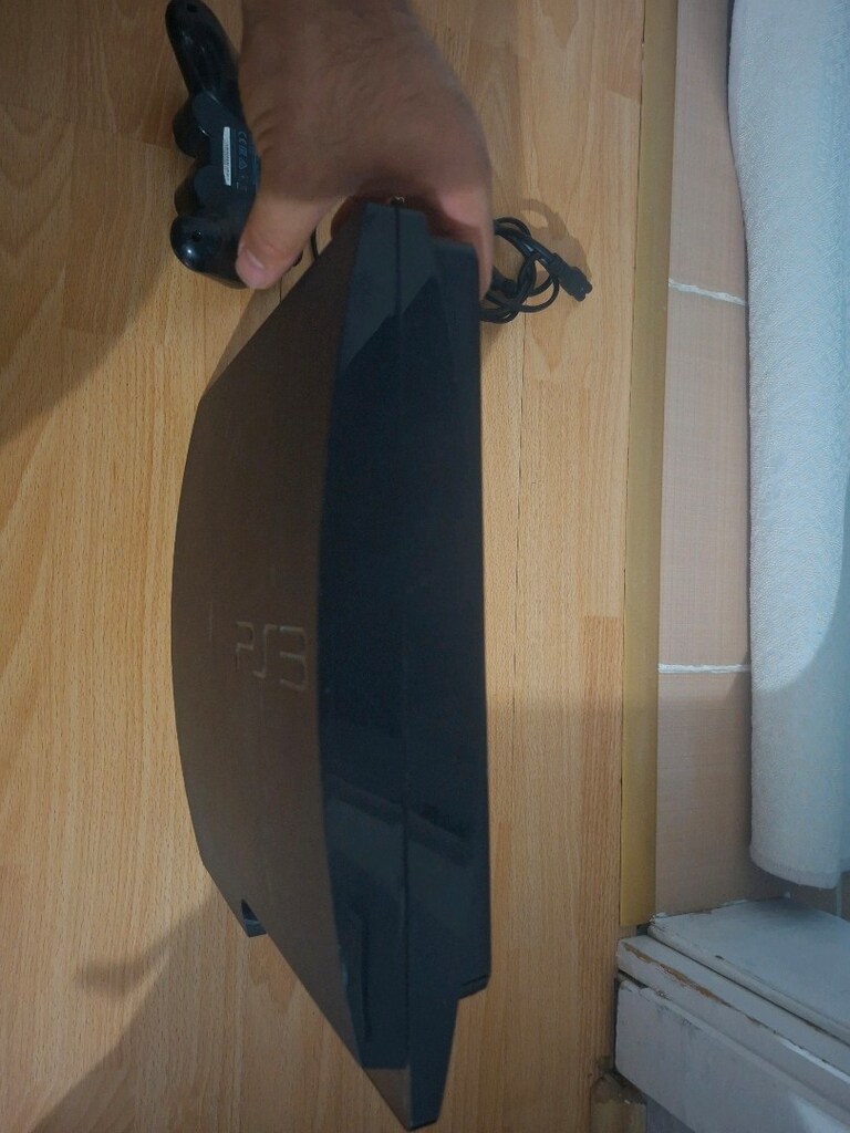 PlayStation 3 açıklamaya bakınız - 7