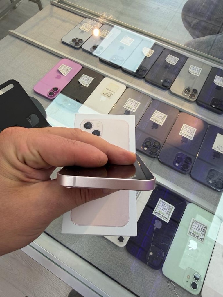 İPHONE 13 128 GB HAFIZA 1 AY GARANTİLİ PİL DURUMU 78 1 2 NAZARLIK VAR - 3