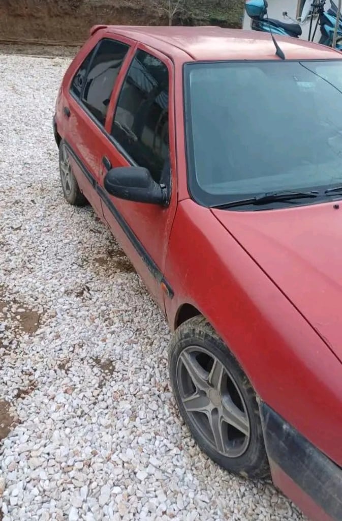 cıtroen saxo 1.5 dizel motor yürür güzel - 4