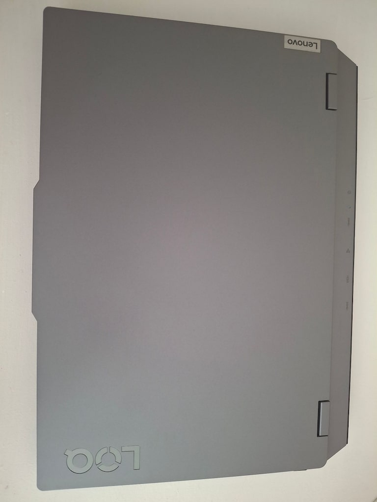 Lenovo LOQ 15ARP9 | RTX 4070 8GB |RYZEN 7 |24GB RAM |1TB SSD GARANTİLİ - 2