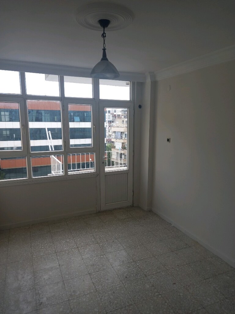 istiklal caddesinde satlik 3+1 - 3
