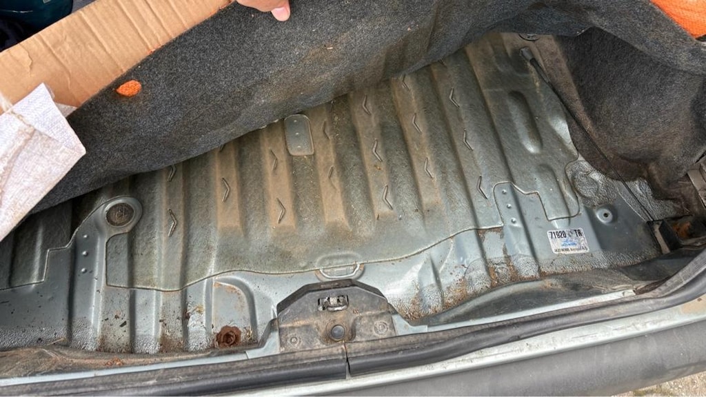 Laptop PC - 7
