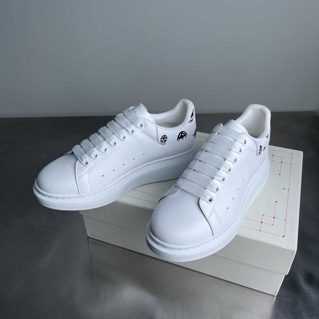 Alexander Mcqueen - 3