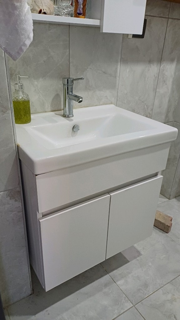 lavabo dolabı - 2