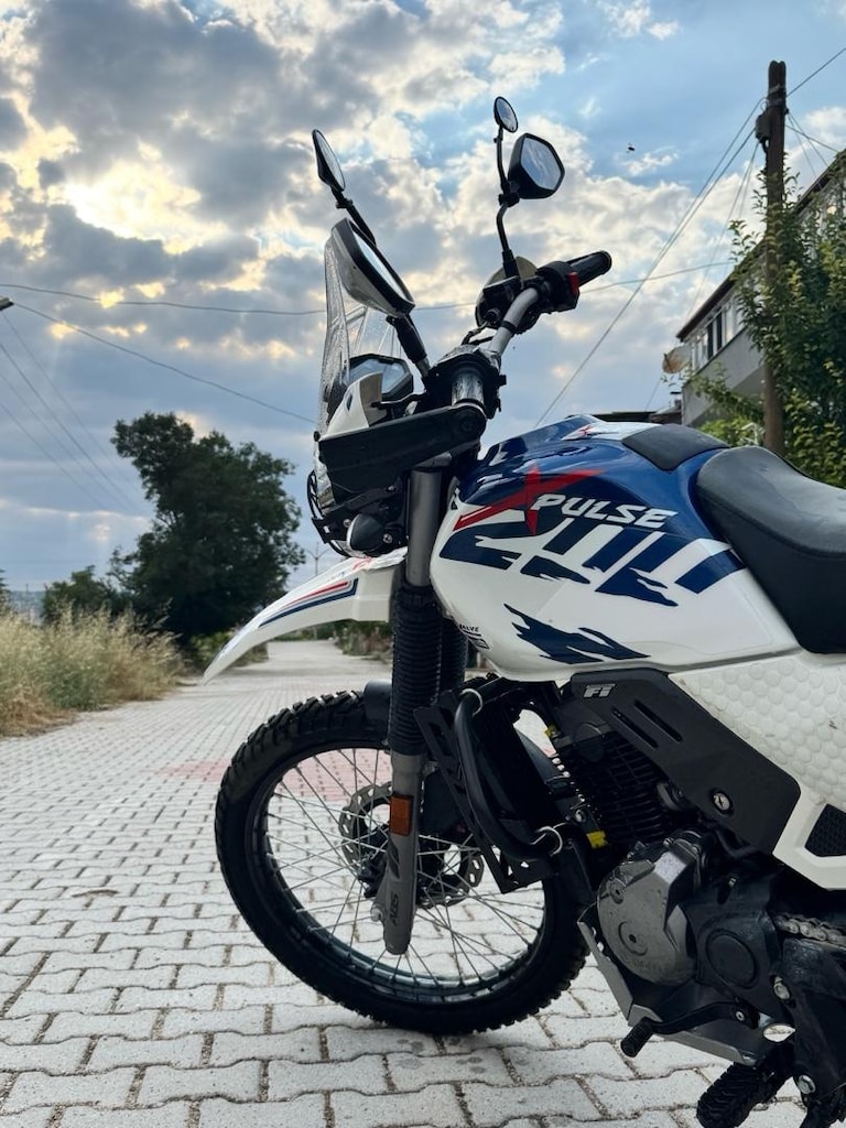 Hero Xpulse 200 4Vpro -1274 Km