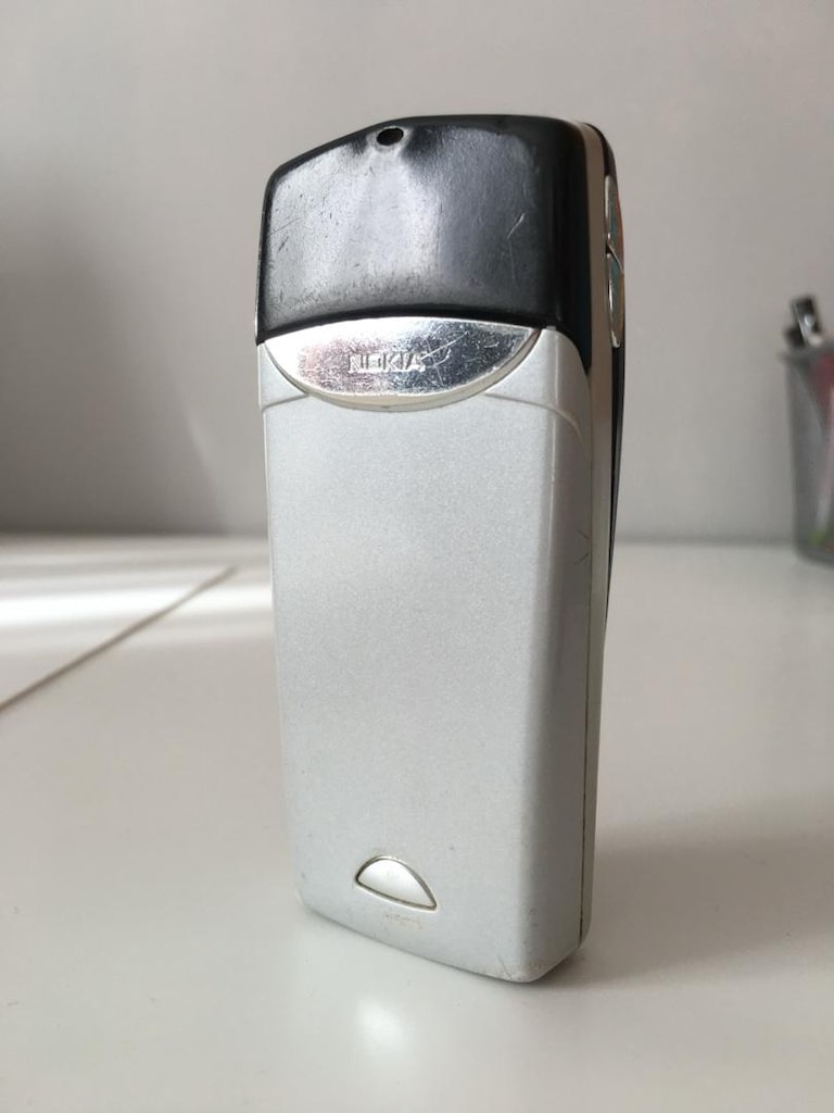 Nokia 8310 Retro Tuşlu Cep Telefonu - 5