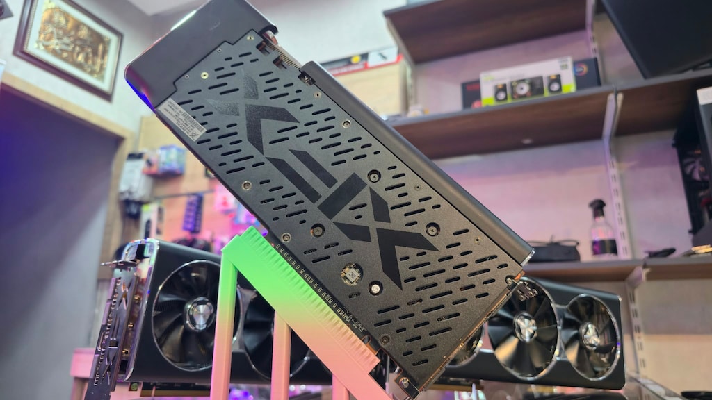 YUNUS ELEKTRONİKTEN FİYAT PERFORMANS XFX 5700 XT HATASIZ EKRAN KARTI ! - 2