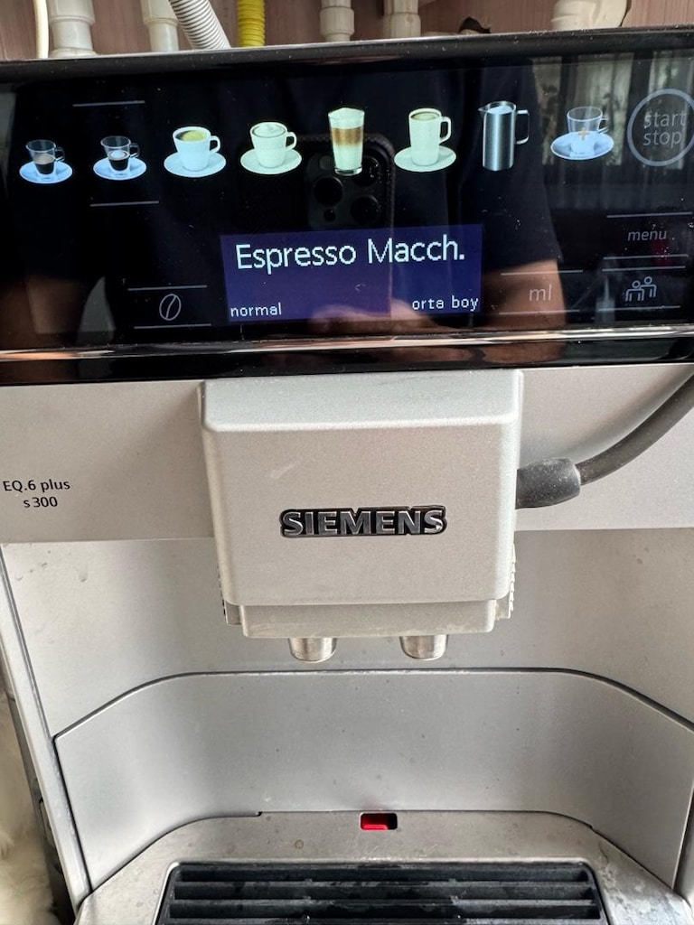 Siemens Eq6 Plus s300 Tam Otomatik Kahve Makinesi - 3